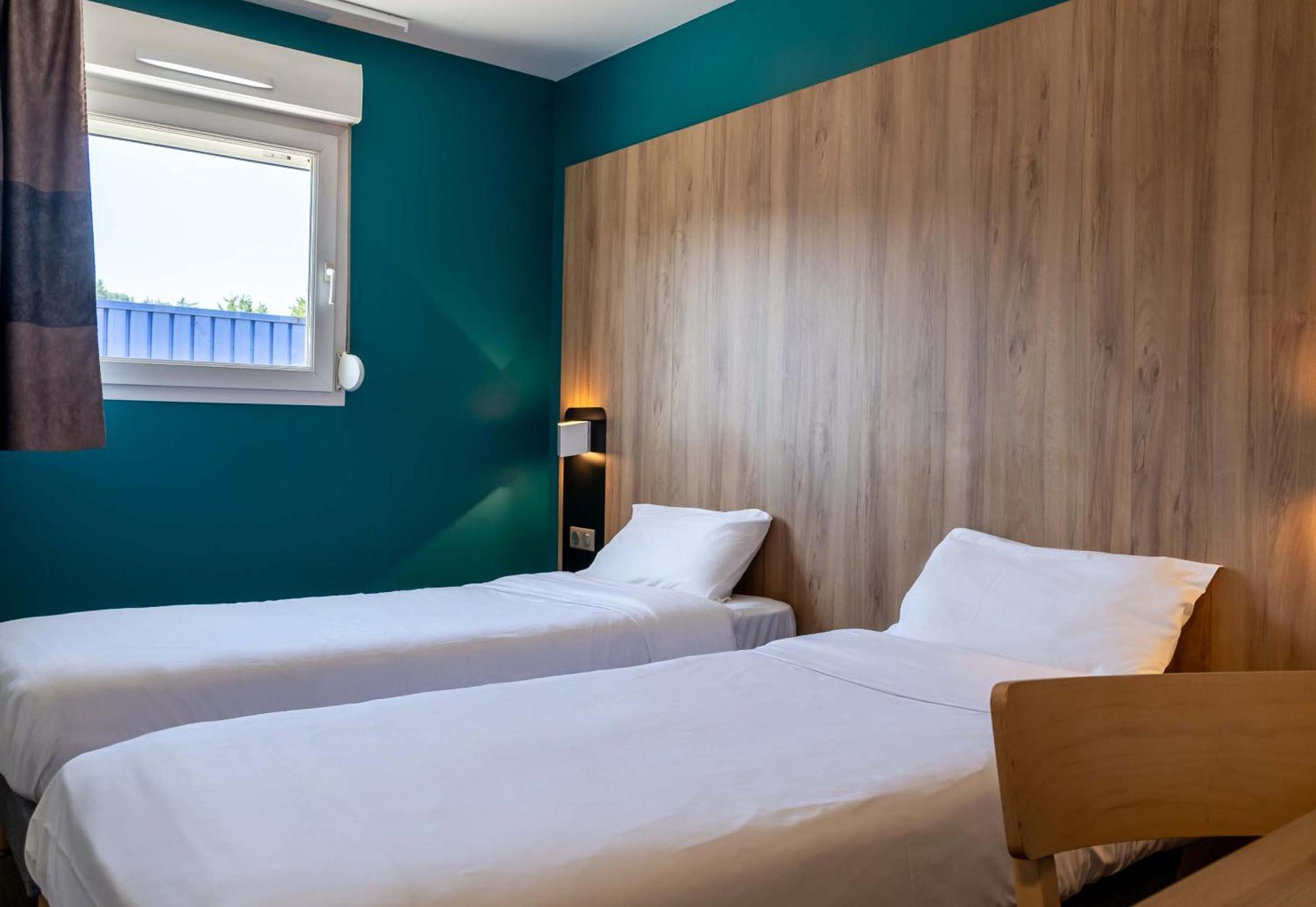 B&B Hotel Saint-Etienne Monthieu Exterior photo